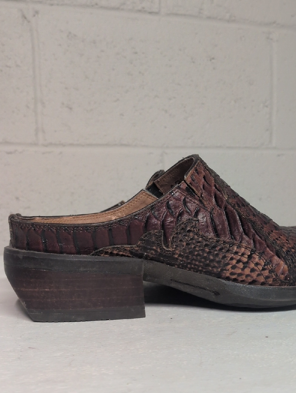 Ariat Brown Python Print Leather Pointed Toe Western Mules Size 8.5 - Picture 7 of 10